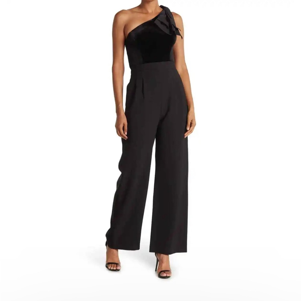 Black one shoulder Eliza J jumpsuit. Velvet top with shoulder lace. Size 4